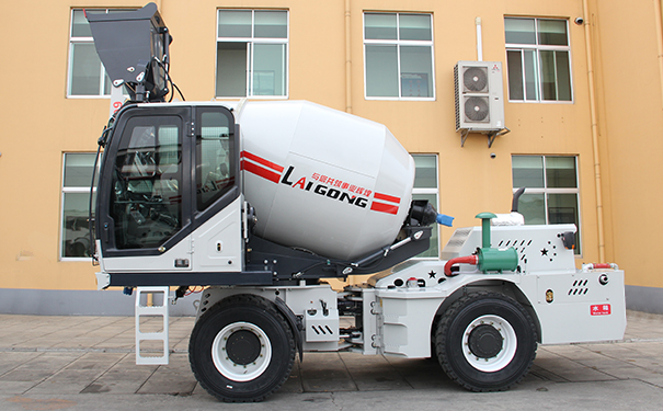 萊工.jpg 萊工.jpg